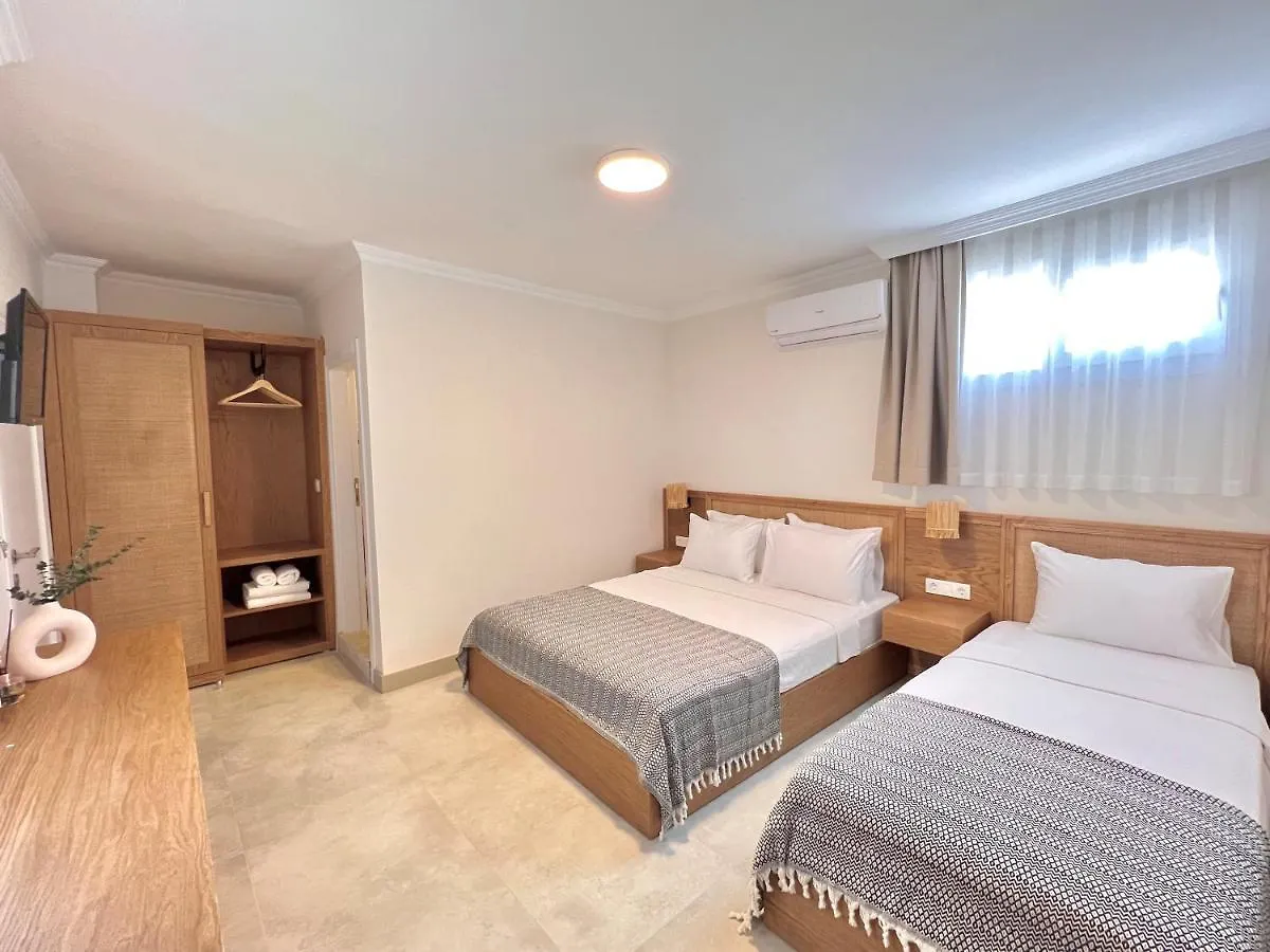 Lavinya Otel Golturkbuku 3*,