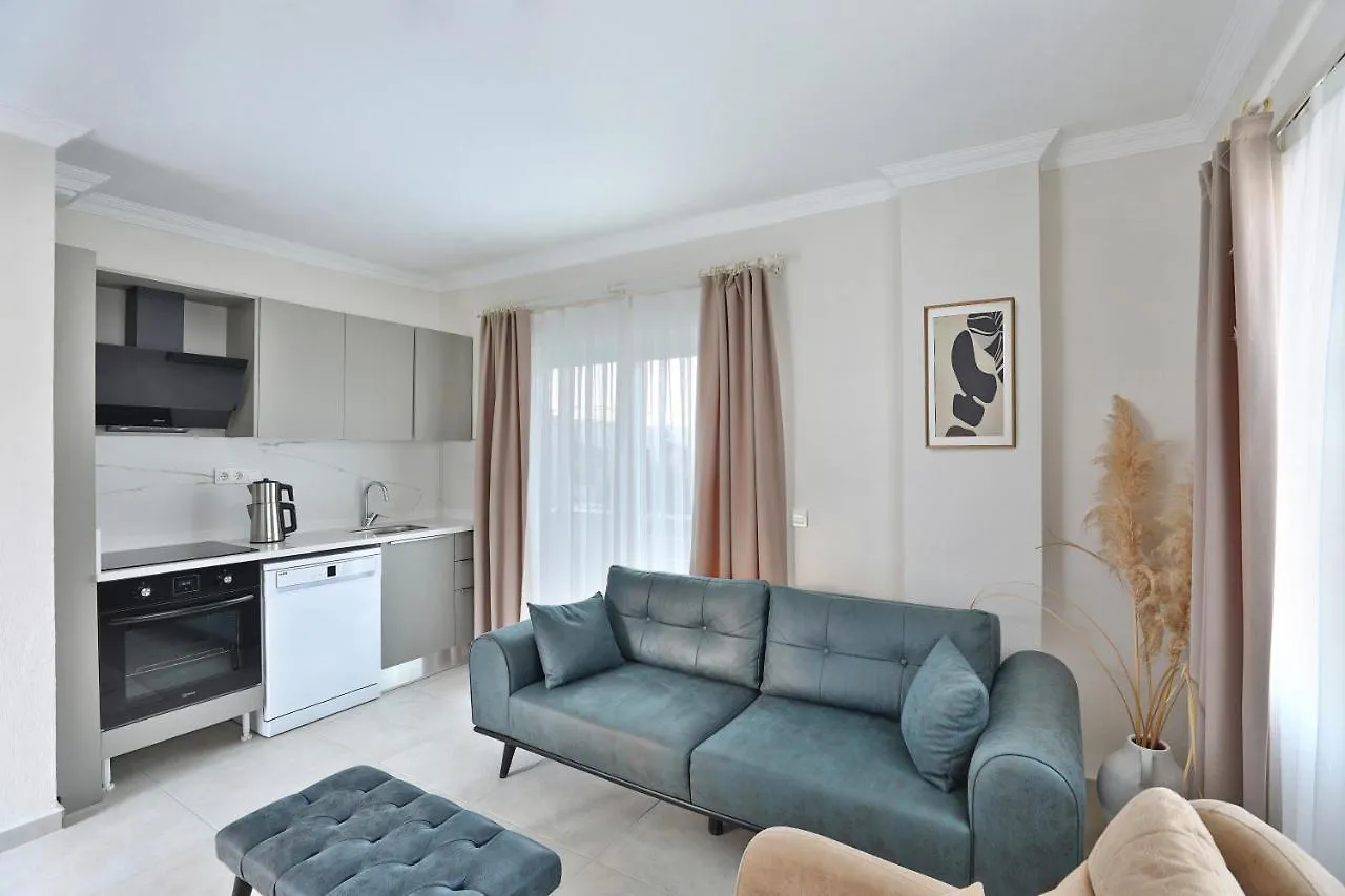Lavinya Otel Golturkbuku 3*,