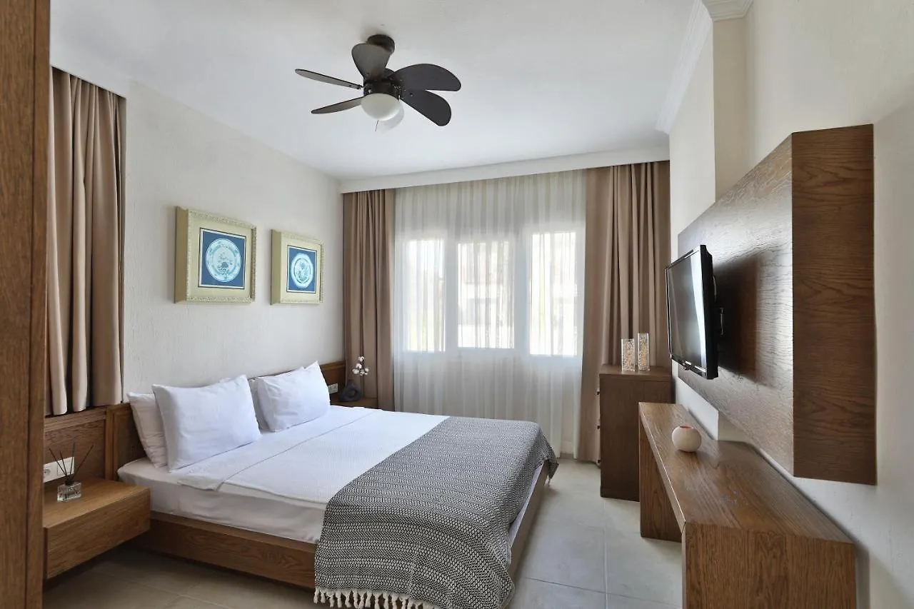 Lavinya Otel Golturkbuku Turquia